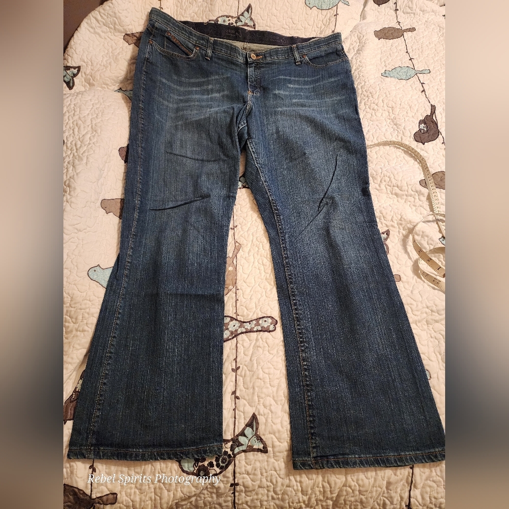 Women's Wrangler Q- Baby Jeans